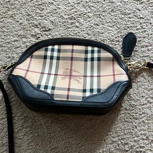 Burberry cross body